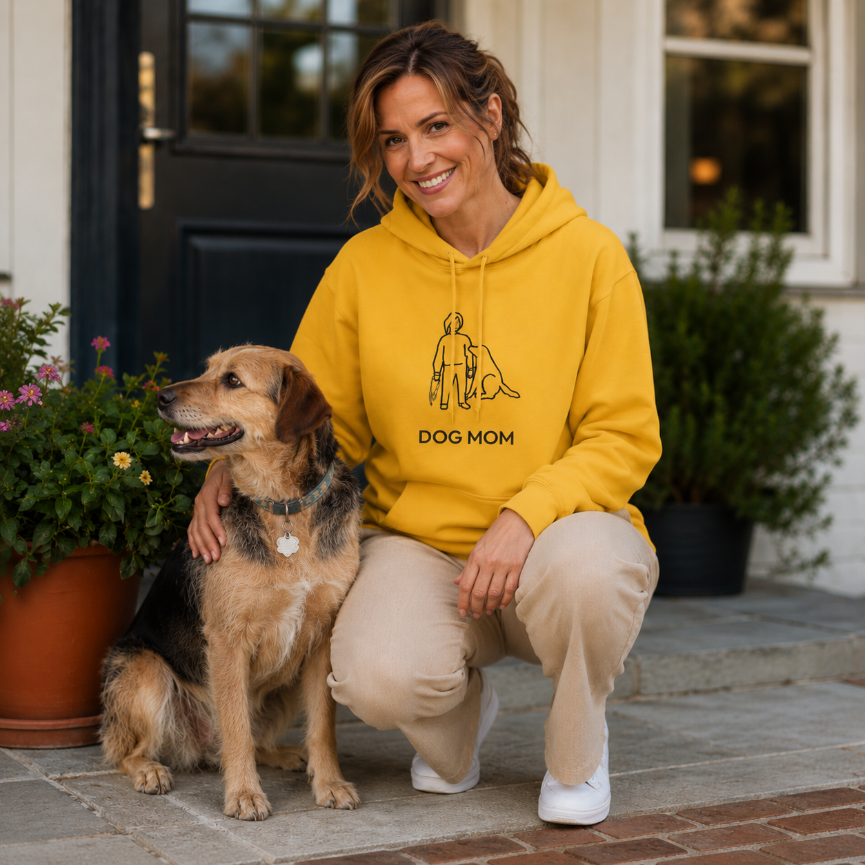 Dog Mom | Softstyle Fleece Hoodie